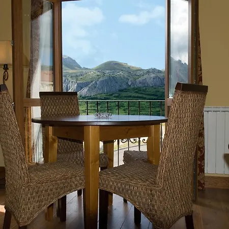 Apartment Pico Llerenes Riano (Leon)